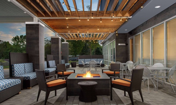 North Downtown Hotel | Home2 Suites by Hilton Charlottesville Downtown