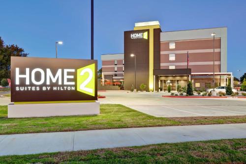 Midwest City Hotel | Home2 Suites by Hilton OKC Midwest City Tinker AFB