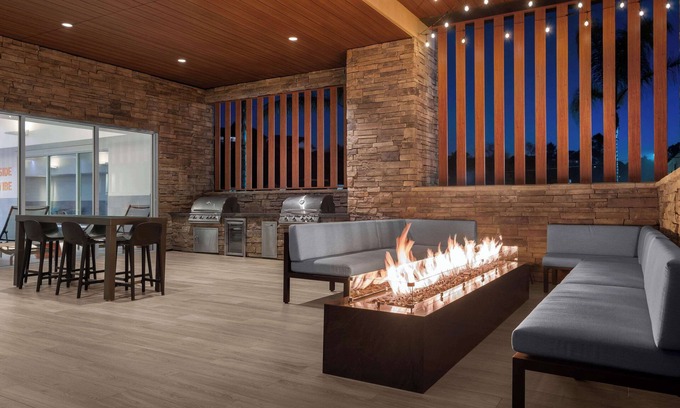 Eureka Hotel | Home2 Suites By Hilton Eureka