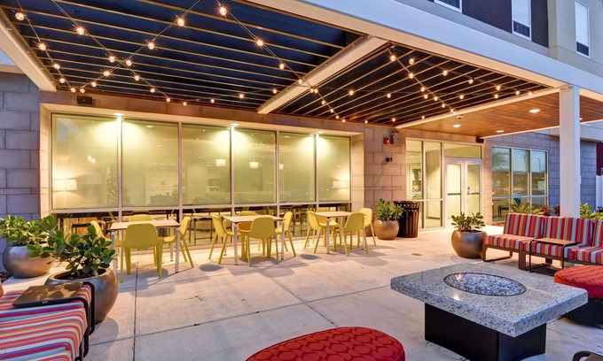 Terrace Park Hotel | Home2 Suites by Hilton Tampa USF Near Busch Gardens