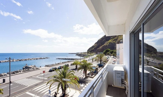 San Andres Apartment | Home2Book Sea Front Las Teresitas Beach 3