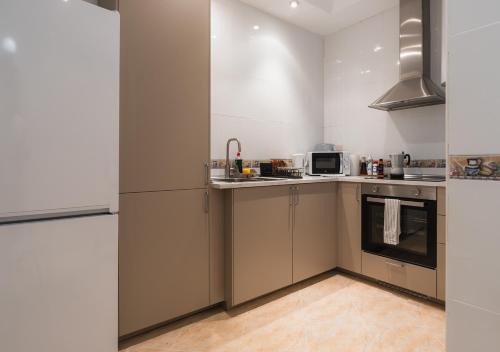 Granada City Center Apartment | Home4u Castañeda 2