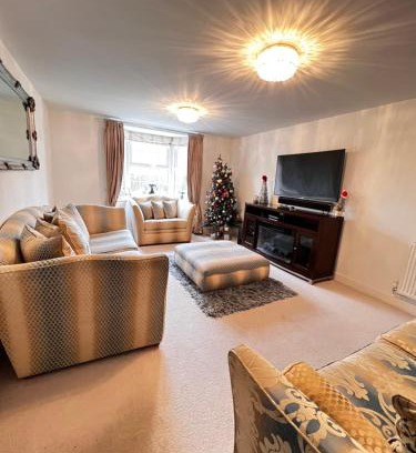 Norton Fitzwarren House | Homely Stays Taunton