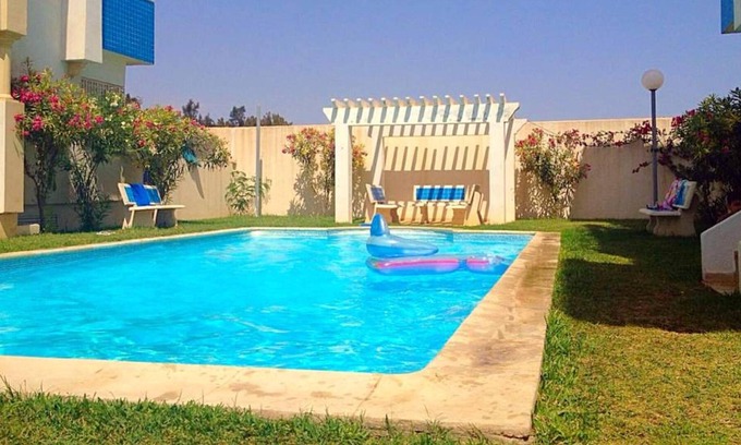 Hammamet Sud Apartment | Homerez - 100 m away from the beach! Nice apartement for 6 ppl. with shared pool
