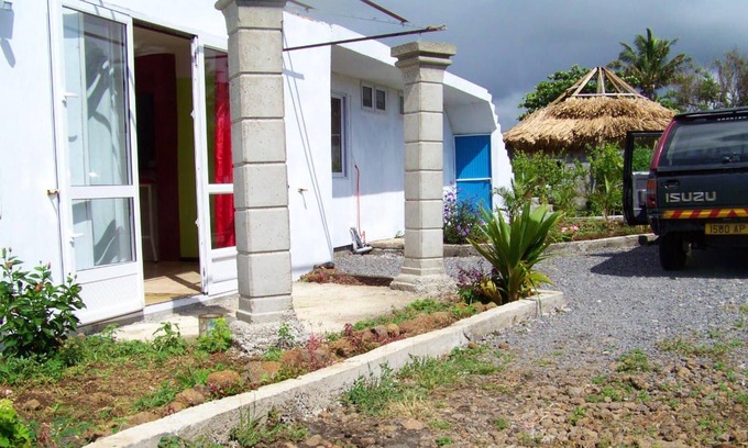 Le Bouchon Apartment | Homerez - 130 m away from the beach! Big appartement for 10 ppl. at Le Bouchon