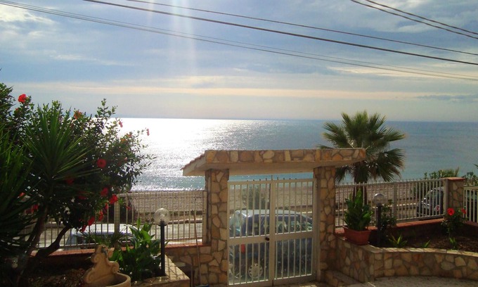 Seccagrande Apartment | Homerez - 6 m away from the beach! Nice appartement for 4 ppl. at Seccagrande