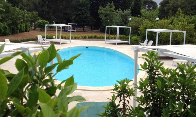 Laureto Apartment | Homerez - Appartement 9 km away from the beach for 8 ppl. with shared pool
