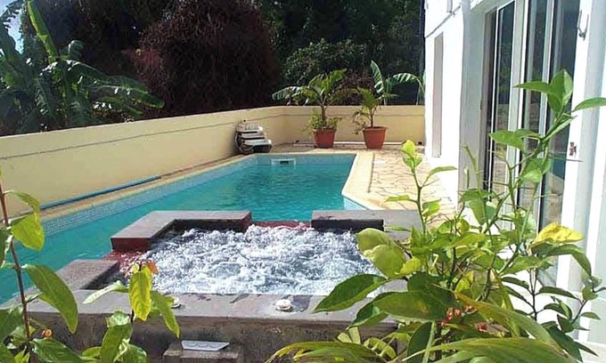 Bois de Nefles Apartment | Homerez - Apt. Bois De Nèfles, Saint Paul