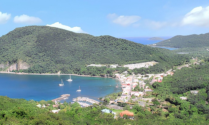 Deshaies Apartment | Homerez - Apt. in Deshaies Sea View