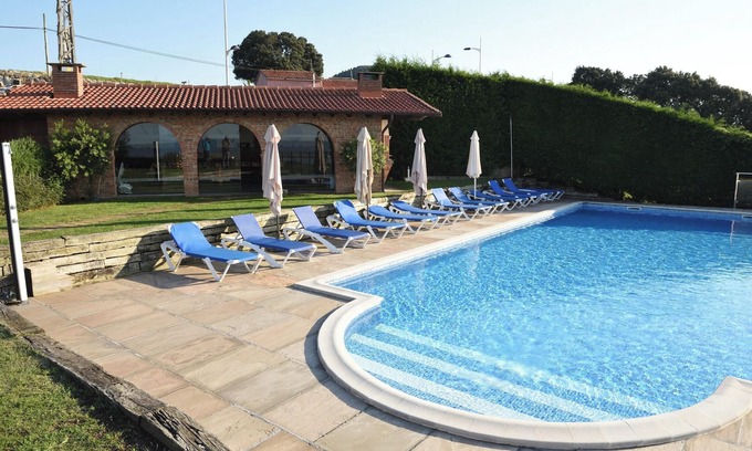 Mogro Apartment | Homerez - Apt. Mogro - Sea view