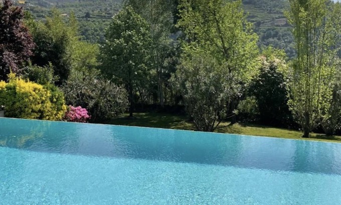 Santa Cruz do Douro Apartment | Homerez - Apt. Santa Cruz do Douro, lake view