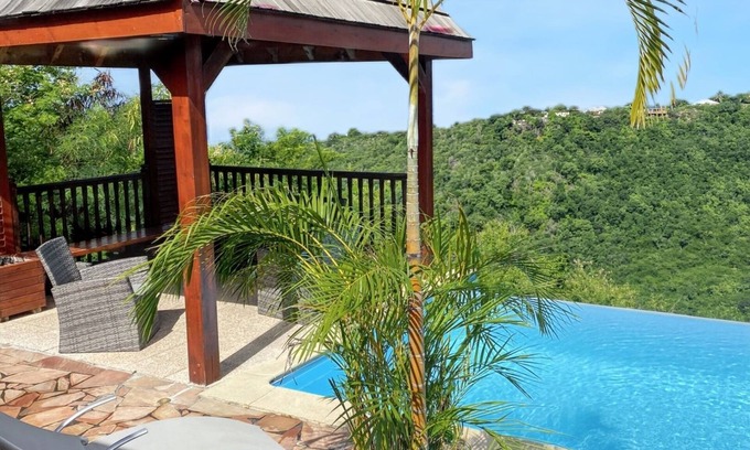 Marigot House | Homerez - Bungalow in Marigot, sea view.