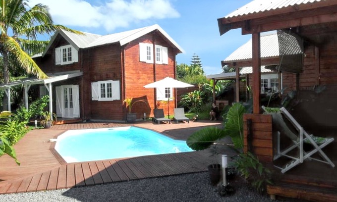 Saint-Joseph House | Homerez - Bungalow in Vincendo, St-Joseph