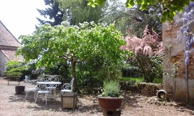 Vauban House | Homerez - Cosy House with Garden in Vauban