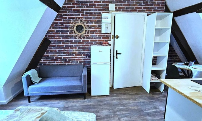 Montlucon Apartment | Homerez - Cozy Studio in Montluçon - 19 m² with handy amenities