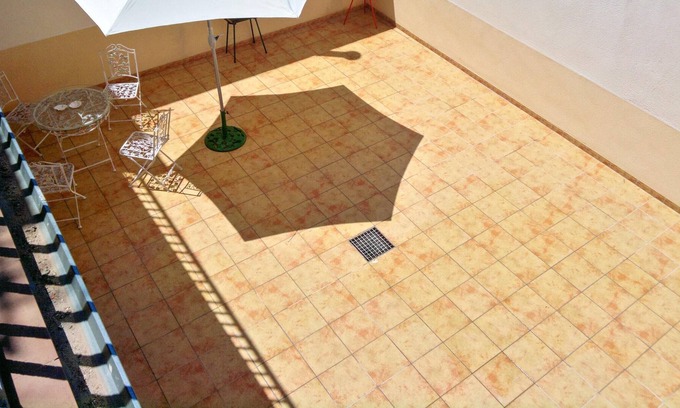 Castellar de Santiago House | Homerez - House 15 km away from the beach for 8 ppl. at Castellar de Santiago