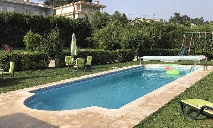 Lousada Villa | Homerez - Villa in Lousada with Pool