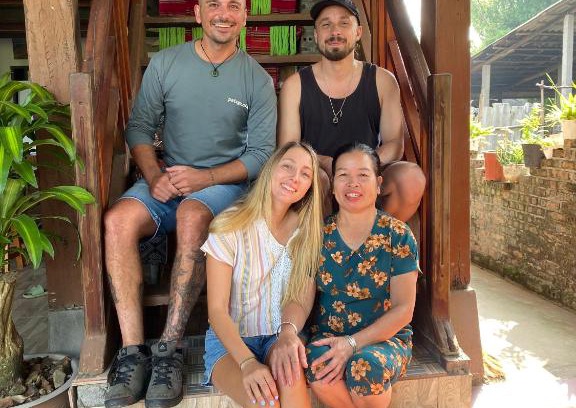 Van Chan Bed & Breakfast | Homestay Chinh Bi