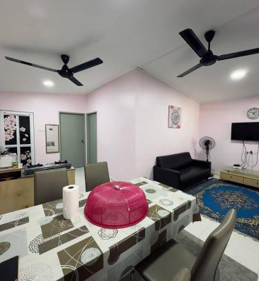 Mersing House | Homestay D Makmur UNIT 2