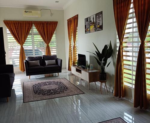 Tronoh House | Homestay Haji Din Tronoh Perak