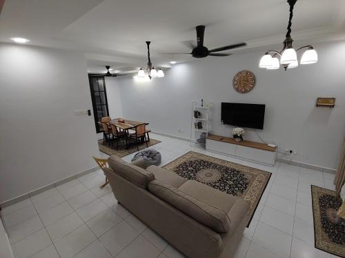 Lumut House | Homestay in manjung pr1ma segari-Melayu only