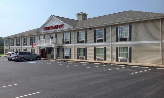 Soddy-Daisy Hotel | Hometown Inn-Soddy Daisy