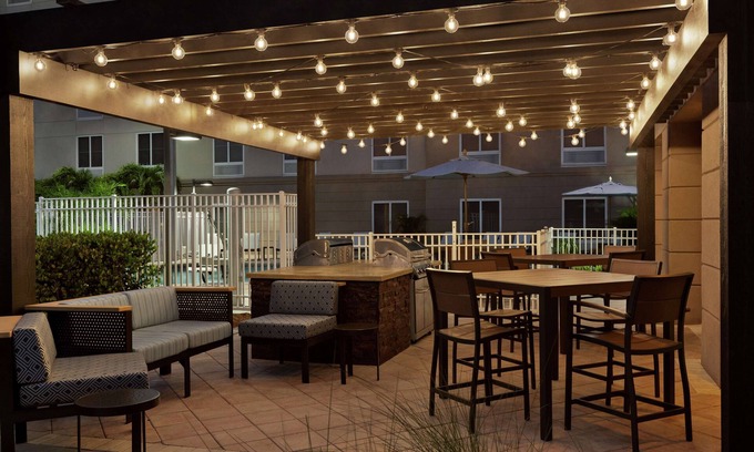 Biggar Hotel | Homewood Suites by Hilton Fort Myers Airport/FGCU