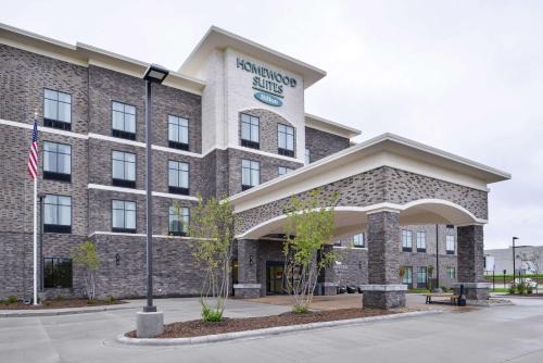 Des Moines Hotel | Homewood Suites Des Moines Airport