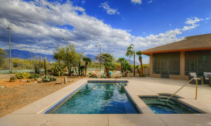 Oro Valley House | Homey, desert gem with private pool & Spa with amazing views!