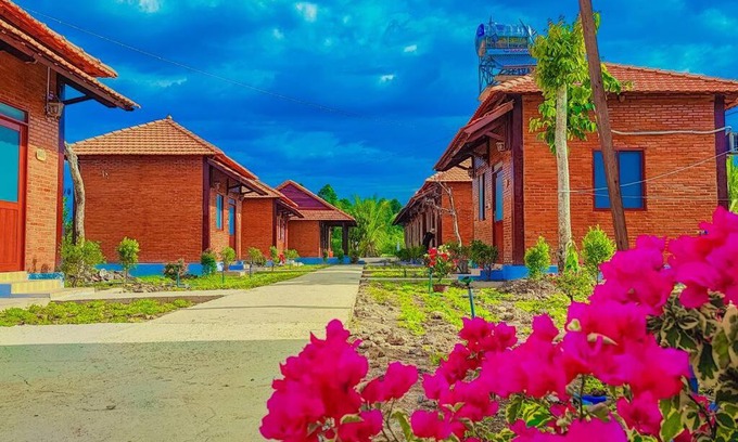 Quan Tom Villa | homstay hương rừng