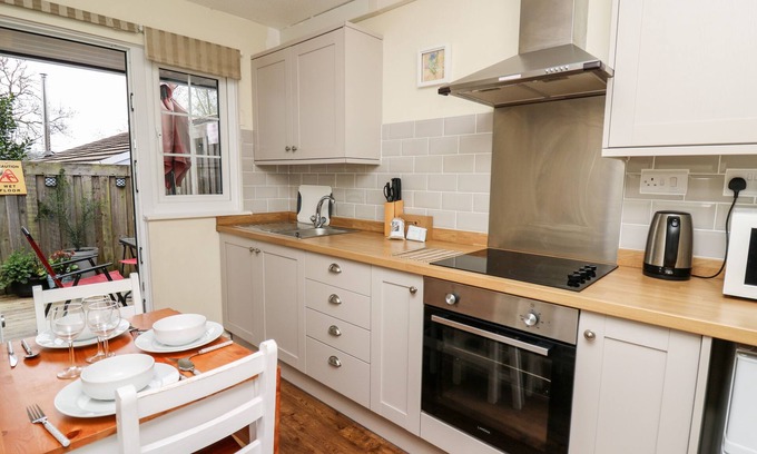 Crossgates Cottage | Honeysuckle Cottage
