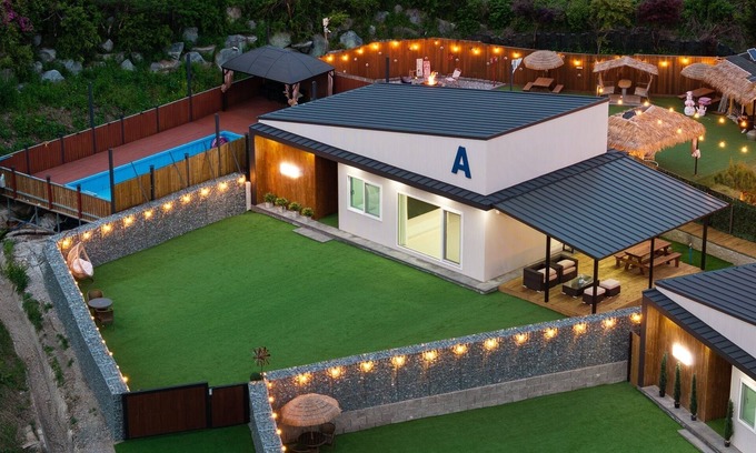 Seo House | Hongcheon Lucky Dog Pension