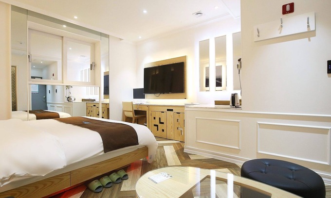 Hongseong Hotel | Hongseong Yongbongsan Hue Dream Motel