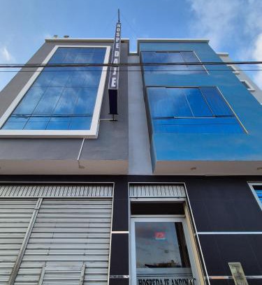 Coronel Gregorio Albarracin Lanchipa Hotel | Hospedaje Andina H&M