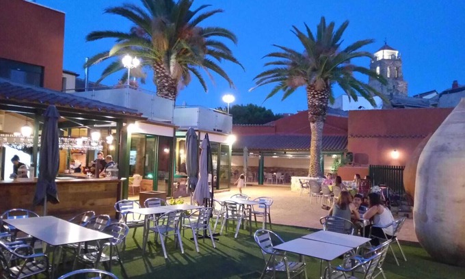 Almodovar del Campo Hotel | Hospedium Hotel El Nido de Alcudia Suites