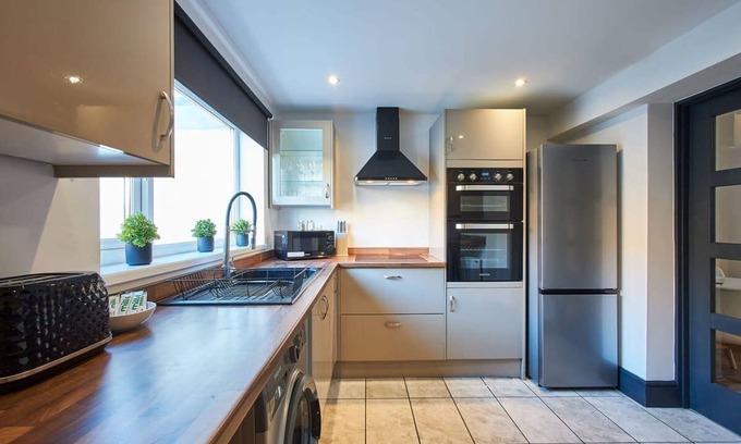 Woodhorn House | Host Stay North Shore Cottage