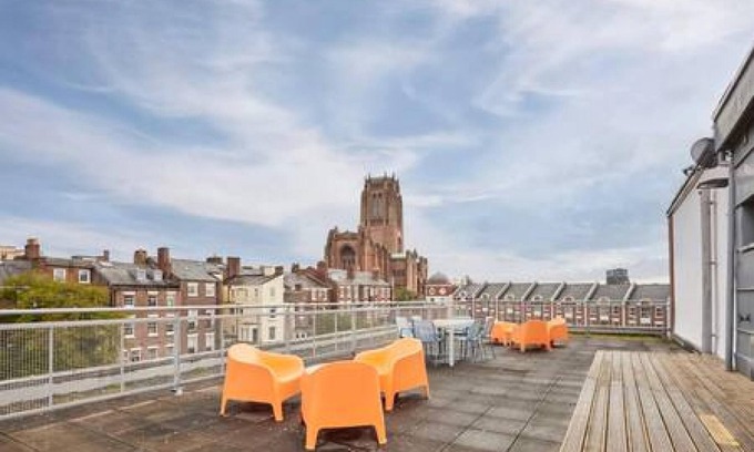 Chinatown Apartment | Host Stay The Knight Street Penthouse II