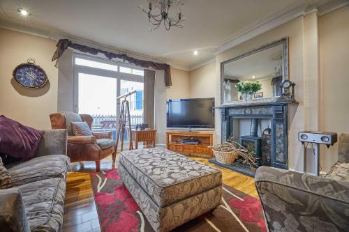 Tynemouth House | Host & Stay - The View Old Coastguard Cottage