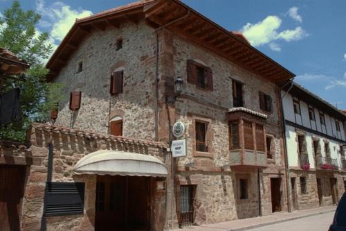 Ezcaray House | Hostal Casa Masip