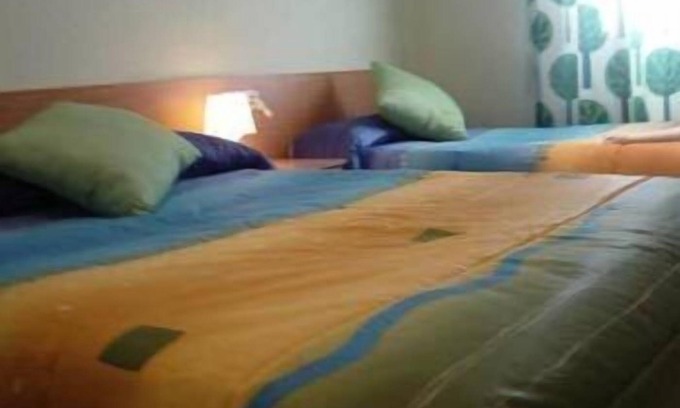 Barajas Hostel | Hostal Emilio