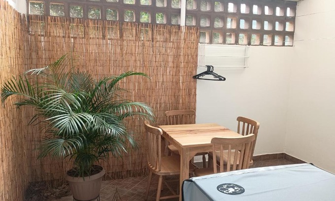 Jardin House | Hostal Naty luna - sede alterna