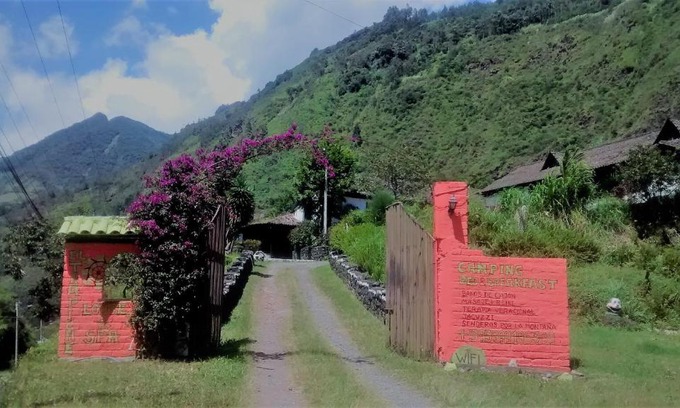 Banos de Agua Santa Cabin | Hostería EL Trapiche Lodge & Spa