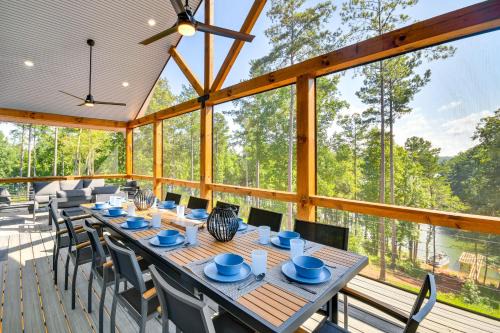Hickory House | Hot Tub and Dock Lakefront Connelly Springs Escape