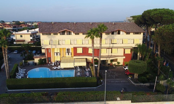 Varcaturo Hotel | Hotel Agora Sure Hotel Collection by Best Western