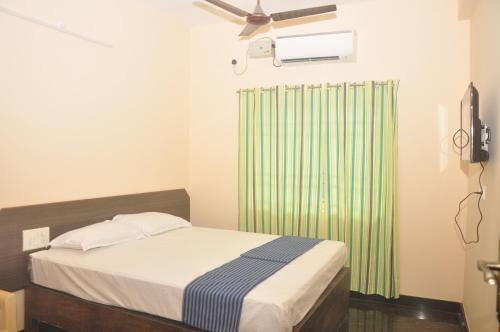Thirukadaiyur Hotel | Hotel Aishwariyam