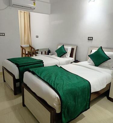 Civil Lines Hotel | Hotel Aman Residency