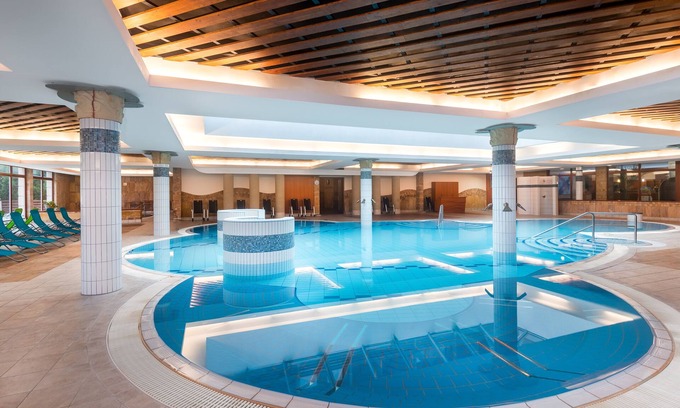 Cegled Hotel | Hotel Aquarell