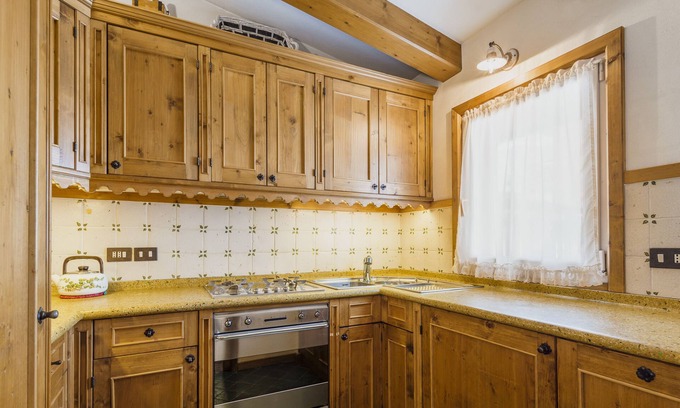 Cortina d'Ampezzo Historic Centre Hotel | Hotel Aquila