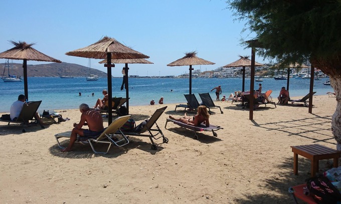 Livadi Hotel | Hotel Asteri