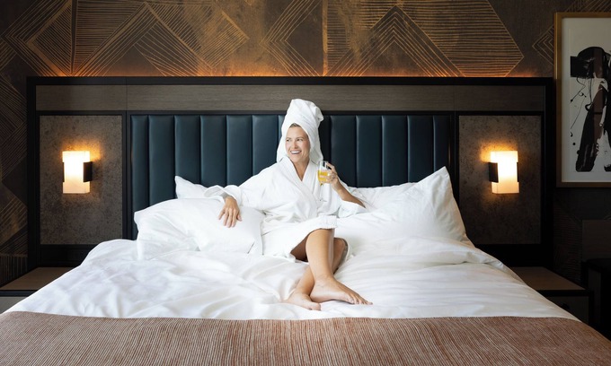 Rogers Hotel | Hotel Avail Rogers, Tapestry Collection By Hilton